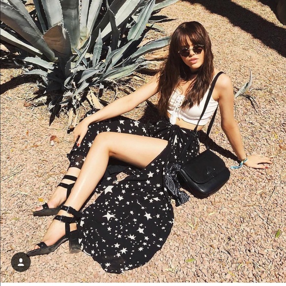 Lovers And Friends hydra skirt in star print - Picture 5 of 7